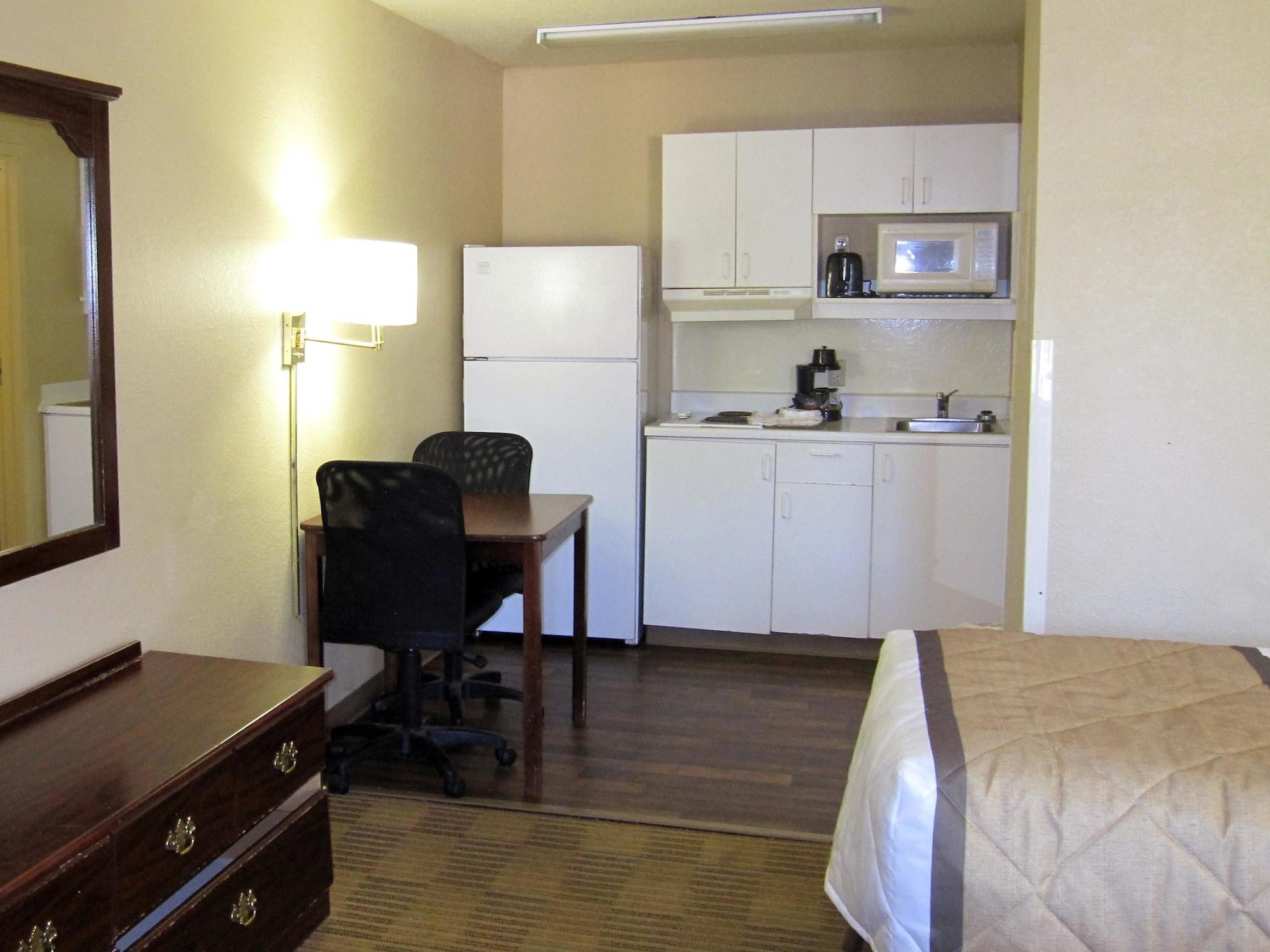 Extended Stay America Select Suites - Nashville - Airport Bagian luar foto